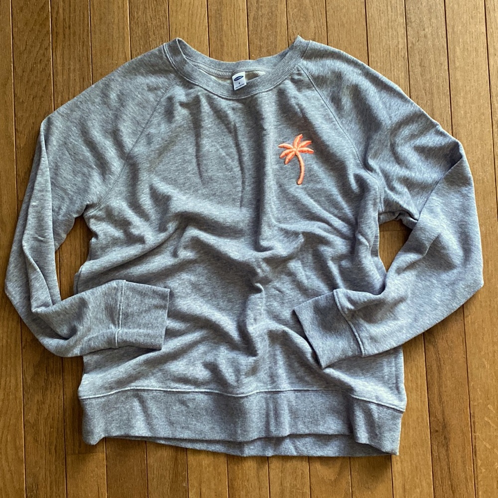Women’s sweatshirt